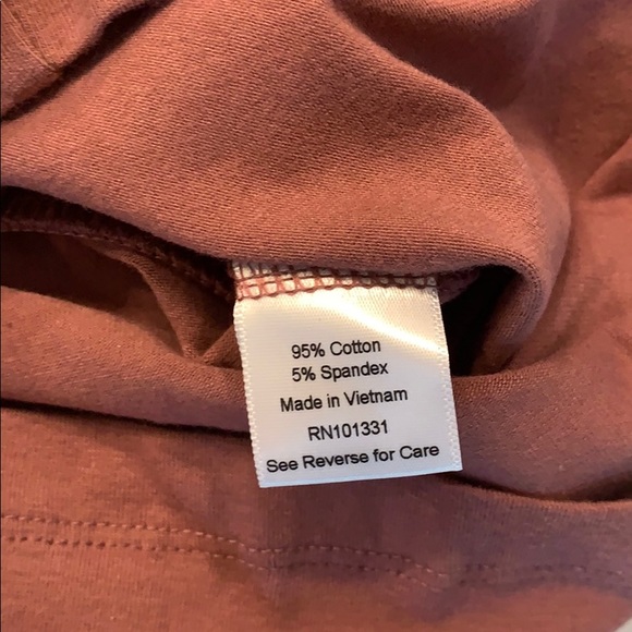 Mauve Fitted Mini Skirt - Picture 4 of 4